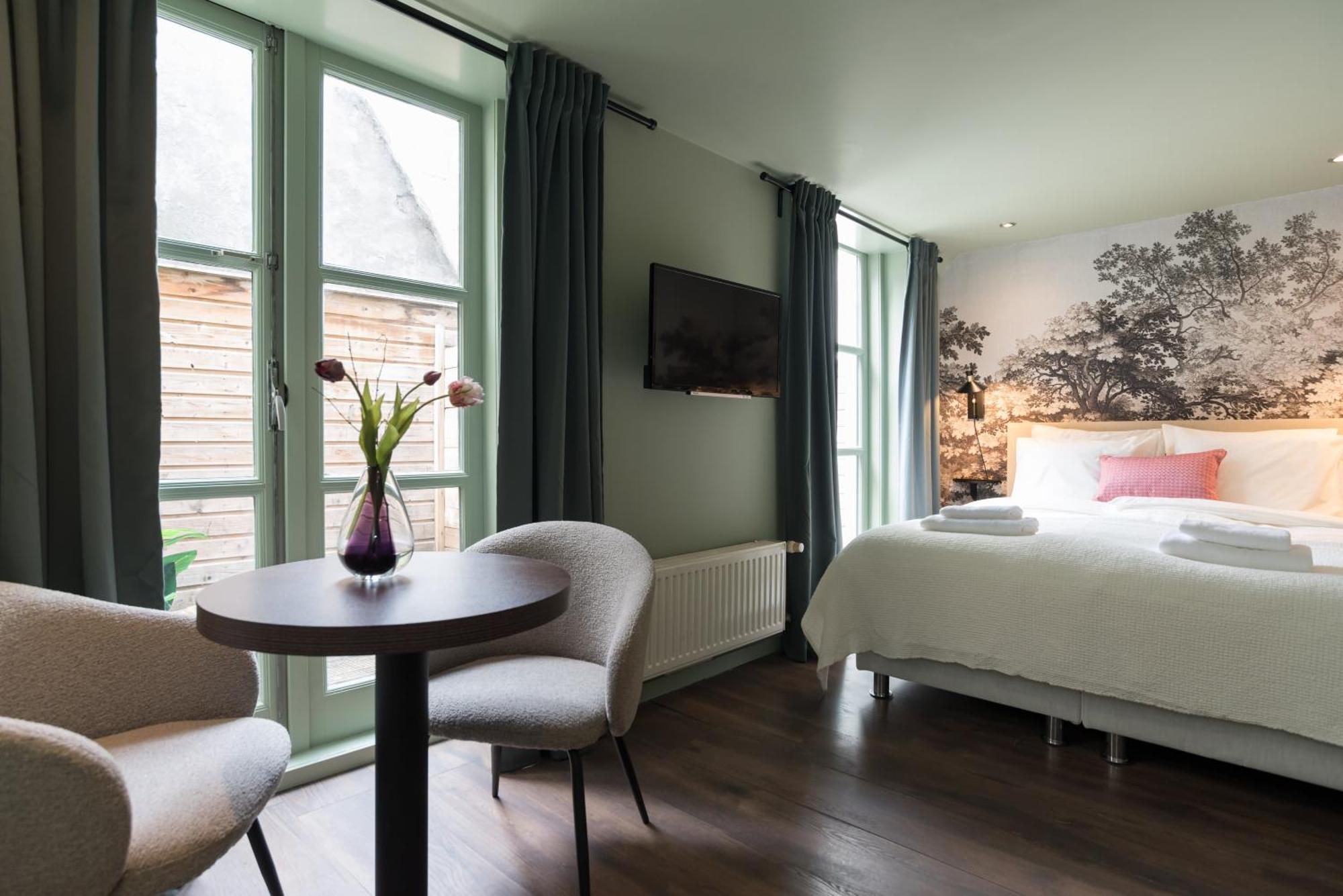 Six Boutique Hotel Haarlem Esterno foto